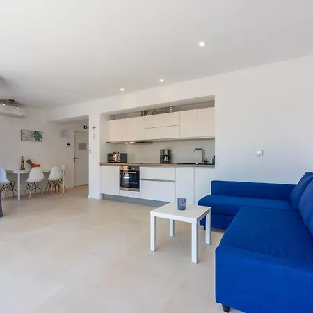 Apartment Vadaga *